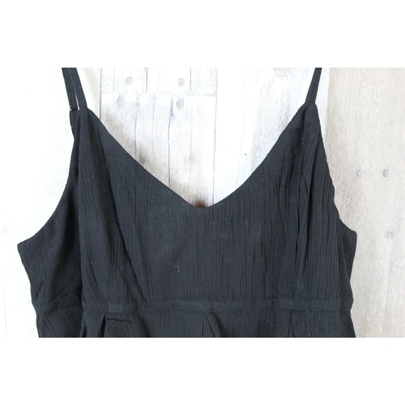 New Line and Dot Revolve Gold Back Zipper Blouse Tank Size Small - Picture 3 of 8